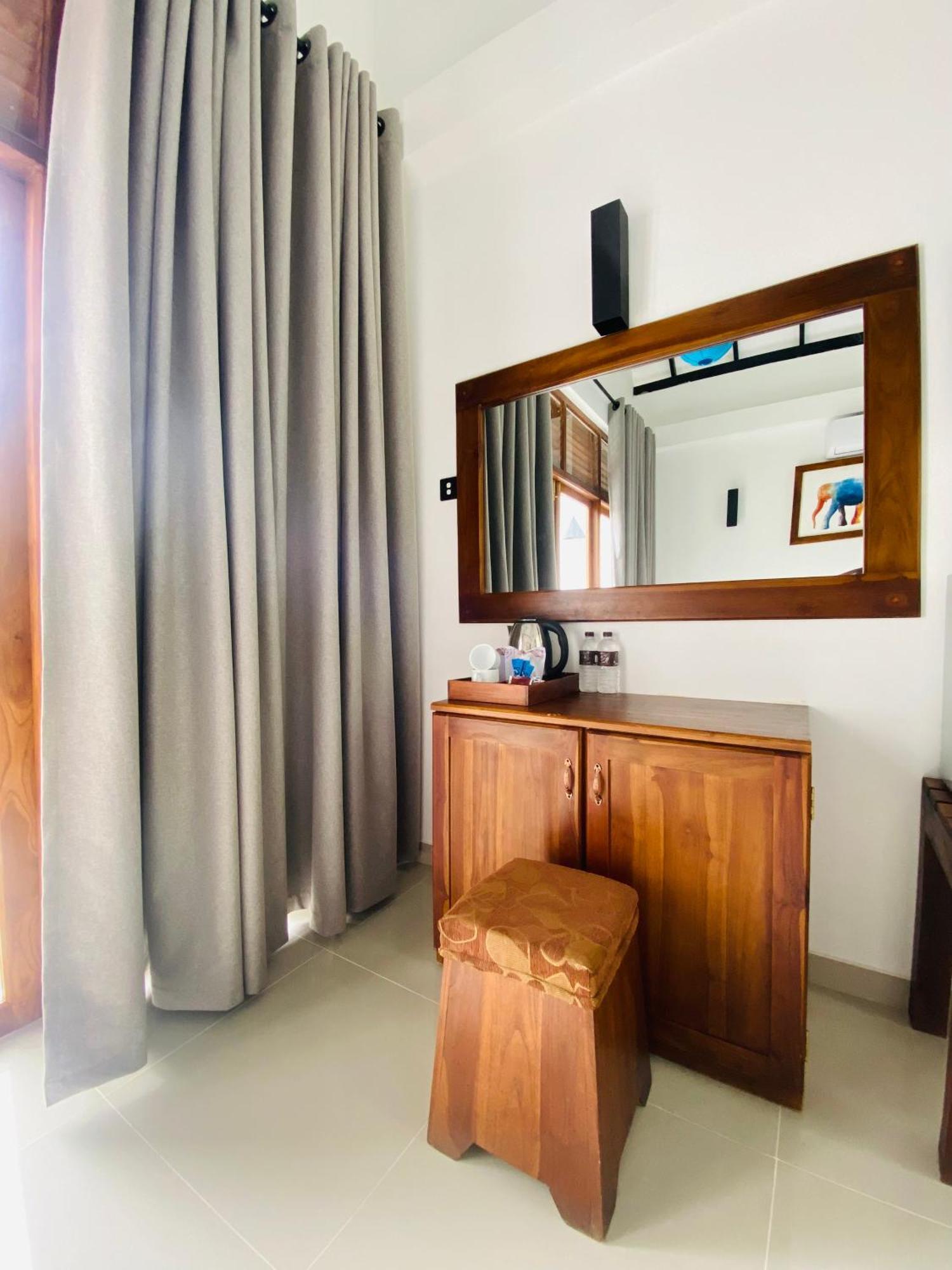 Hotel Athgira Udawalawe Zewnętrze zdjęcie